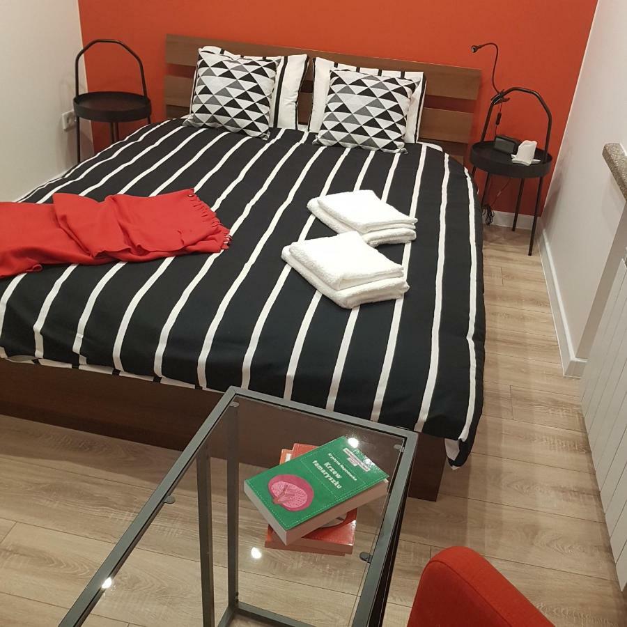 Apartament Red Rose ozonowany po każdym pobycie Kielce Zewnętrze zdjęcie